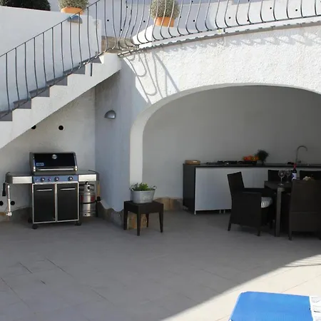 Casa Zebole *